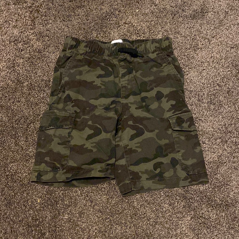 Teen boys camo cargo shorts !